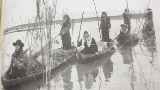 Trong những năm ác liệt nhất của cuộc chiến, nhiều khi tìm được gò đất chôn đồng đội thật không dễ.