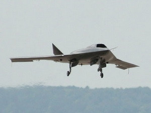 Máy bay không người lái RQ-170 Sentinel.