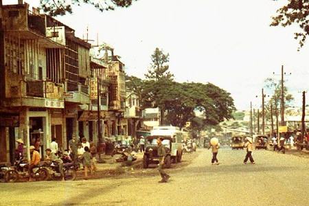 Pleiku trước ngày 17-3 lịch sử ảnh 1 Thị xã Pleiku trước năm 1975. Ảnh: Tư liệu