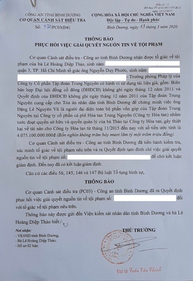 Thông báo của Cơ quan điều tra Công an tỉnh Bình Dương về việc phục hồi giải quyết nguồn tin tố cáo tội phạm theo đơn tố cáo của bà Lê Hoàng Diệp Thảo (Ảnh: Quốc Hải) Thông báo của Cơ quan điều tra Công an tỉnh Bình Dương về việc phục hồi giải quyết nguồn tin tố cáo tội phạm theo đơn tố cáo của bà Lê Hoàng Diệp Thảo (Ảnh: Quốc Hải)
