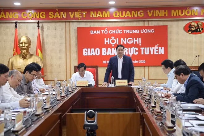 Ông Phạm Minh Chính, Ủy viên Bộ Chính trị, Bí thư Trung ương Đảng, Trưởng Ban Tổ chức Trung ương phát biểu kết luận Hội nghị (ảnh xaydungdang.org.vn)