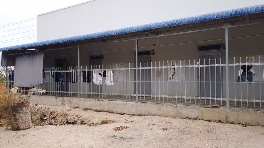 Khu nhà trọ - nơi xảy ra vụ án mạng.