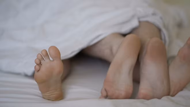 Nên quan hệ tình dục thường xuyên trong những ngày dễ thụ thai nhất trong chu kỳ kinh nguyệt của bạn/ Ảnh minh họa: Shutterstock
