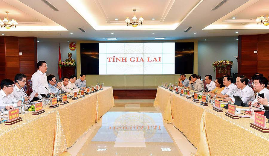 Quang cảnh buổi làm việc. Ảnh: Đ.T