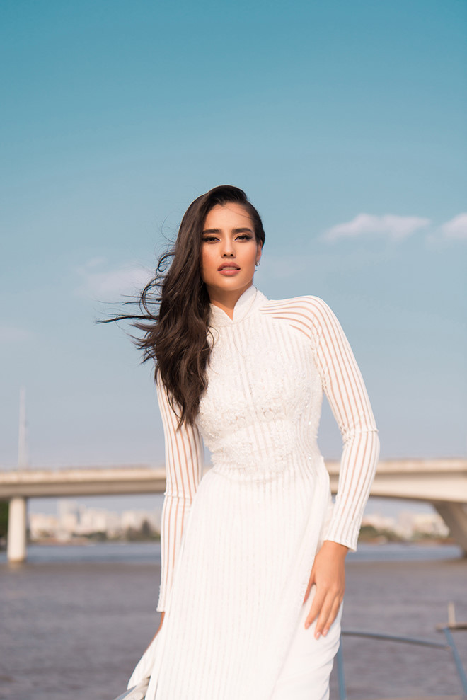 Nhiều năm sống và học tập tại TP.HCM nhưng lần đầu tiên Anntonia Porsild được ngắm Sài Gòn bằng đường thủy