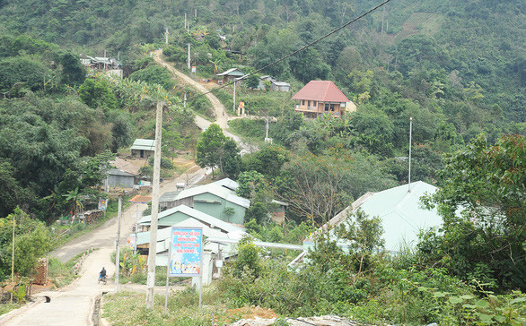 ã Phước Lộc đã đổi thay nhiều nhờ có điện - Ảnh: LÊ TRUNG