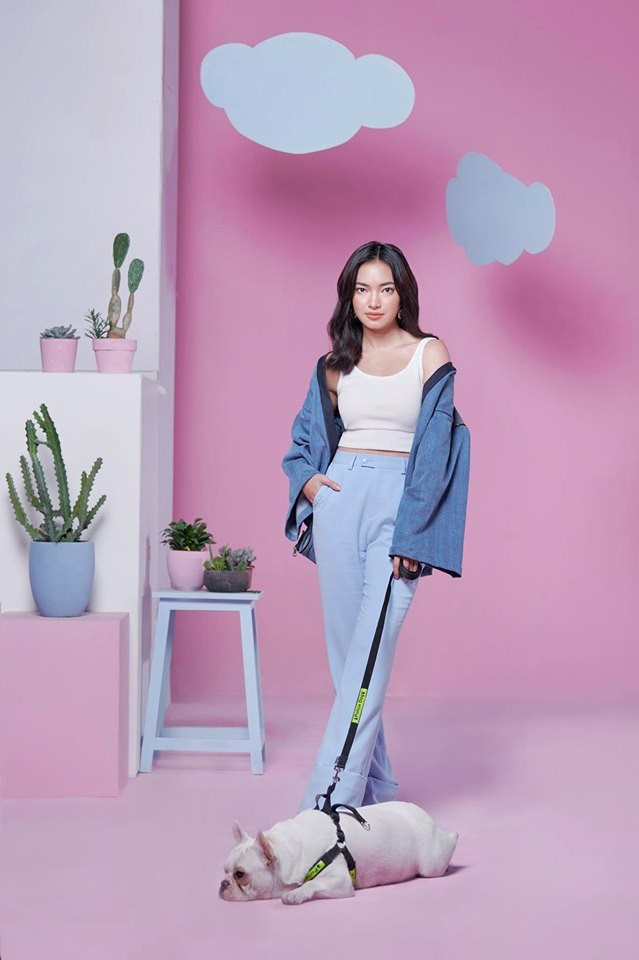 Vừa trở lại sau khi hoàn thành đợt cách ly dài ngày để phòng COVID-19, Châu Bùi đã tạo bất ngờ với bộ ảnh cùng chiếc áo khoác “No, Thanks!” độc đáo. Ảnh: NVCC.  Vừa trở lại sau khi hoàn thành đợt cách ly dài ngày để phòng COVID-19, Châu Bùi đã tạo bất ngờ với bộ ảnh cùng chiếc áo khoác “No, Thanks!” độc đáo. Ảnh: NVCC.