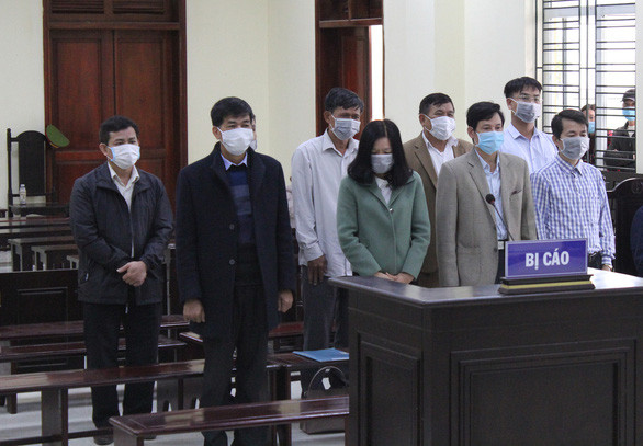 Các bị cáo tại phiên tòa ở TAND tỉnh Thanh Hóa - Ảnh: HÀ ĐỒNG  Các bị cáo tại phiên tòa ở TAND tỉnh Thanh Hóa - Ảnh: HÀ ĐỒNG