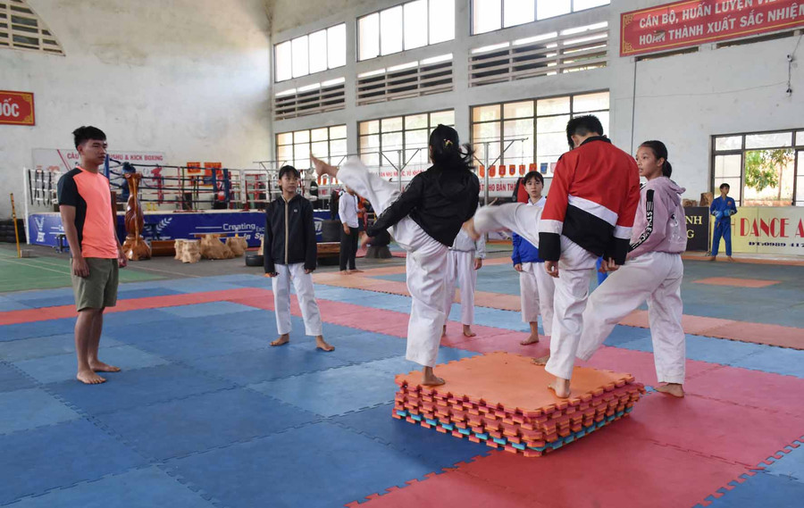 Không khí tập luyện tại Trung tâm Huấn luyện và Thi đấu thể thao Gia Lai rất nhộn nhịp. Ảnh: Hà Phương
