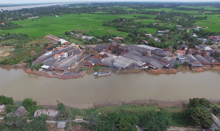 Lò gạch, gốm truyền thống ở huyện Mang Thít