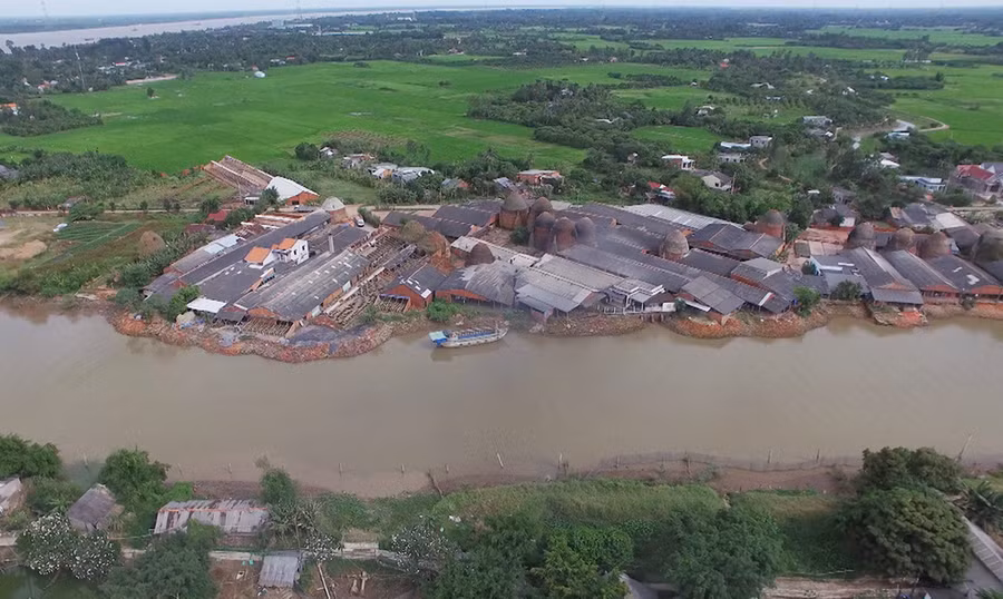 Lò gạch, gốm truyền thống ở huyện Mang Thít