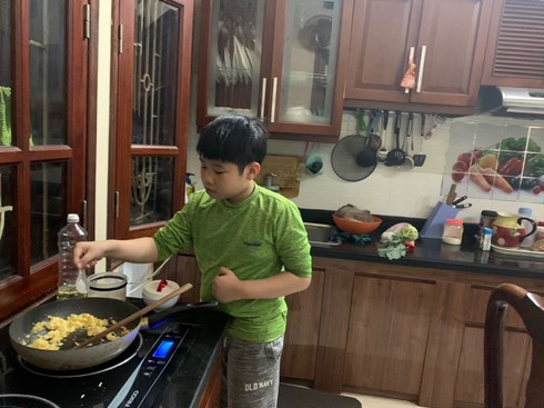 Theo chị Phương Anh, phụ huynh phải tăng cường dạy con các kỹ năng sống (Ảnh minh họa) Theo chị Phương Anh, phụ huynh phải tăng cường dạy con các kỹ năng sống (Ảnh minh họa)