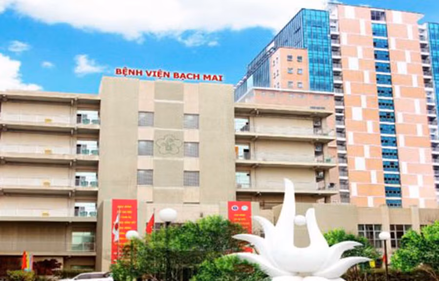  Bệnh viện Bạch Mai.