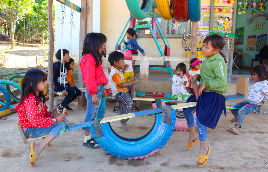 Phấn đấu đến năm 2021, ít nhất 90% trẻ từ 36-59 tháng tuổi được huy động dự lớp. Ảnh: Mộc Trà