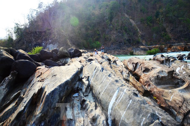 Kỳ vĩ lạ thường