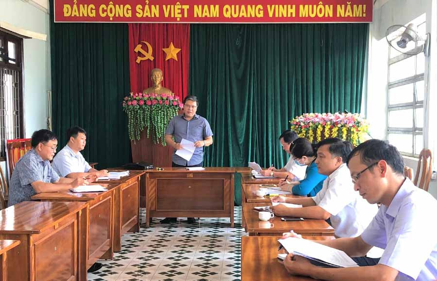 Quang cảnh buổi họp góp ý dự thảo. Ảnh: Đinh Yến