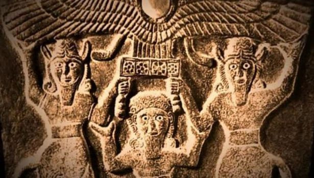 Người Igigi là những vị thần bầu trời cổ đại theo sử thi Babylon, Atra-Hasis Người Igigi là những vị thần bầu trời cổ đại theo sử thi Babylon, Atra-Hasis