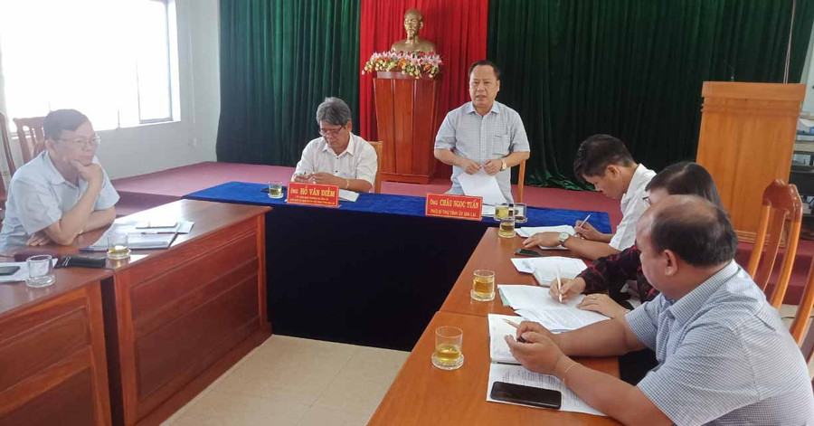 Phó Bí thư Tỉnh ủy Châu Ngọc Tuấn làm việc với MTTQ và đoàn thể chính trị xã hội. Ảnh: Nguyễn Đông