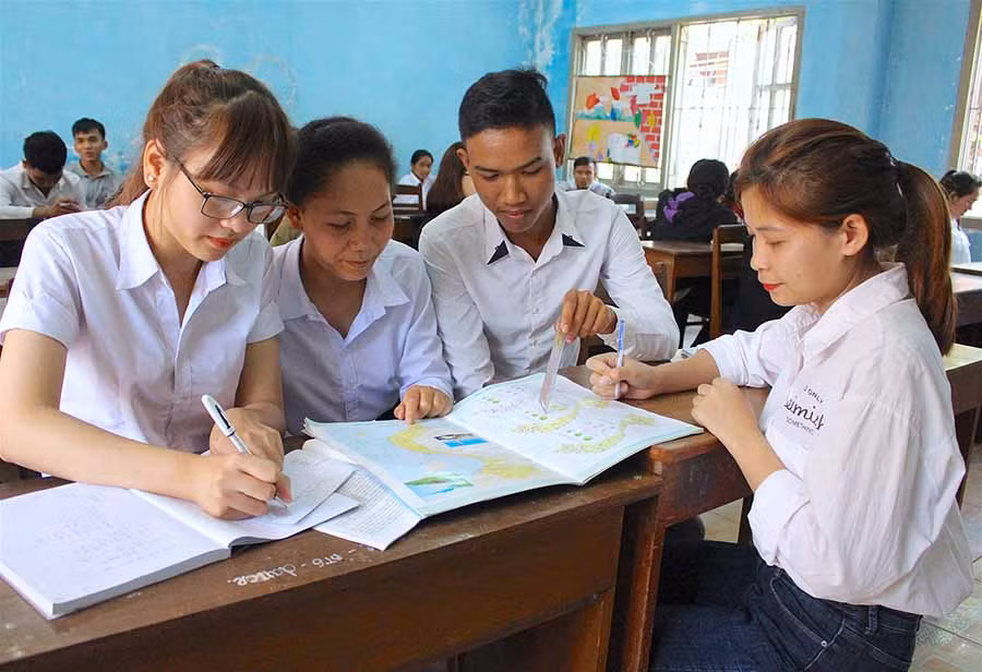  Quyết định lùi thời gian thi THPT Quốc gia 2020 của Bộ Giáo dục và Đào tạo giúp học sinh khối 12 có thêm thời gian để ôn tập. Ảnh: H.T