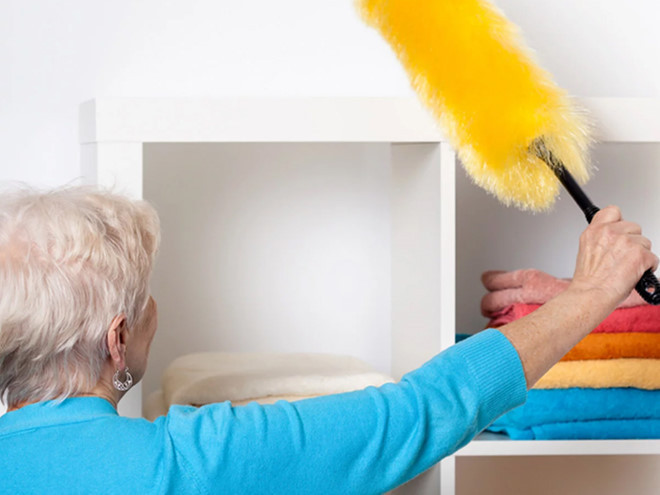 Làm việc nhà 30 phút/ngày có thể giúp người già giảm nguy cơ chết sớm/ Ảnh minh họa: Shutterstock