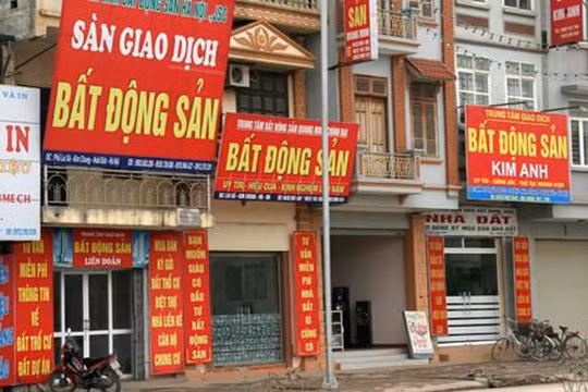 Hơn 300 sàn môi giới bất động sản phải đóng cửa vì khó khăn. Ảnh minh họa.