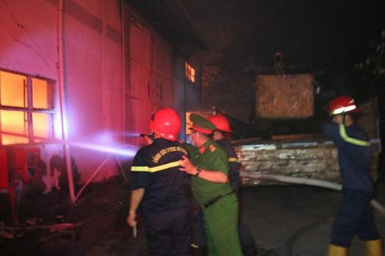 Công tác chữa cháy ở hiện trường Công tác chữa cháy ở hiện trường