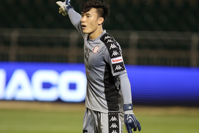 Tiến Dũng cần ổn định tâm lý sau những sai sót liên tiếp - Ảnh: Khả Hòa Tiến Dũng cần ổn định tâm lý sau những sai sót liên tiếp - Ảnh: Khả Hòa