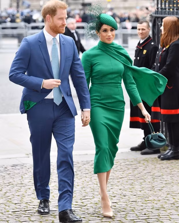 Ngày hôm qua, Công tước và Nữ công tước xứ Sussex đã tham dự buổi lễ thường niên tại Tu viện Westminster vào Ngày thịnh vượng chung, cùng với Nữ hoàng và các thành viên của Hoàng gia.