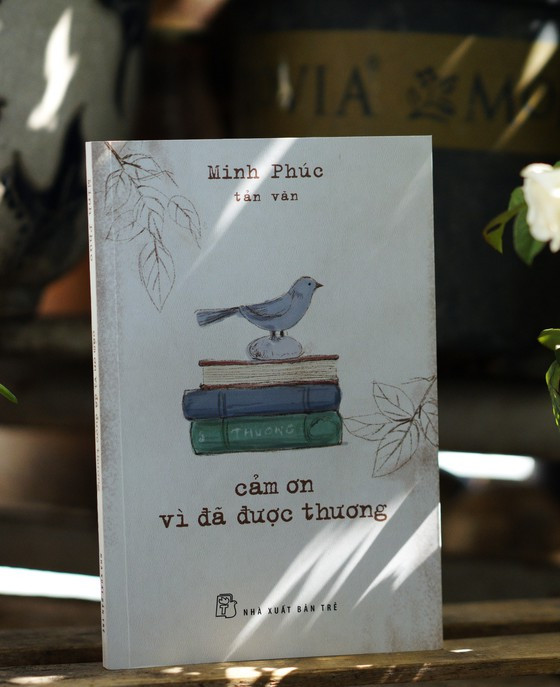 "Cảm ơn vì đã được thương" là tác phẩm đầu tay của tác giả Minh Phúc. "Cảm ơn vì đã được thương" là tác phẩm đầu tay của tác giả Minh Phúc.