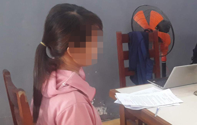 Chị N.N.V trình bày vụ việc Chị N.N.V trình bày vụ việc