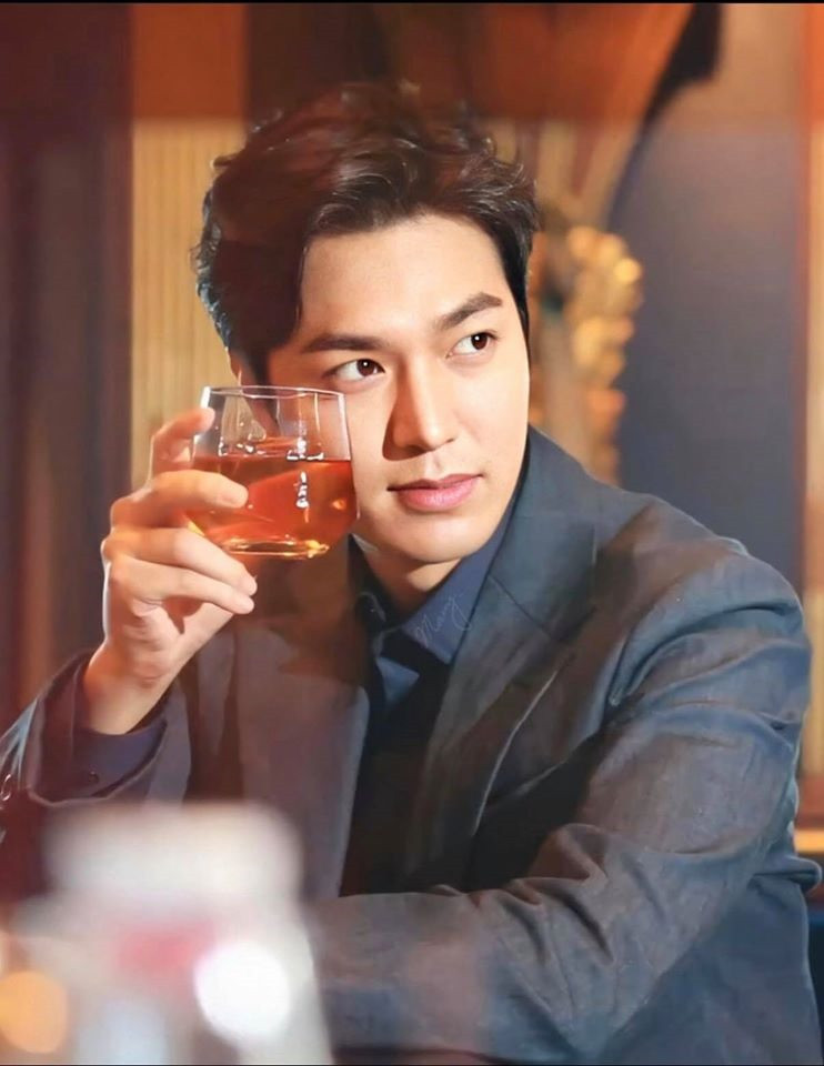 Tuy nhiên sau đó, anh nhanh chóng lấy lại phong độ nhan sắc. Ảnh: MYM. Tuy nhiên sau đó, anh nhanh chóng lấy lại phong độ nhan sắc. Ảnh: MYM.