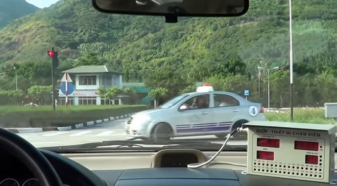 Nhiều giáo viên dạy lái xe ở TP.HCM sử dụng bằng cấp không hợp pháp -Ảnh: Trường dạy lái xe Thống Nhất