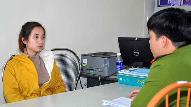 Nghi phạm Đặng Thị Bích Thùy tại cơ quan điều tra - Ảnh Minh Tâm Nghi phạm Đặng Thị Bích Thuỳ tại cơ quan điều tra - Ảnh Minh Tâm