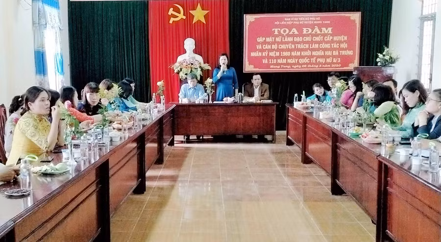 Quang cảnh buổi tọa đàm. Ảnh: Đinh Yến