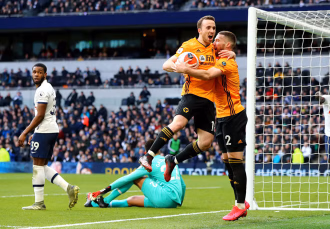 Wolverhampton ngược dòng hạ Tottenham tiếp tục nuôi hy vọng lọt vào tốp 4 mùa này - AFP