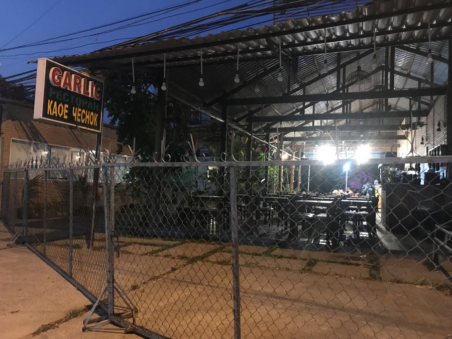 Nhiều quán ở Mũi Né đóng cửa khiến đường phố Mũi Né vốn 