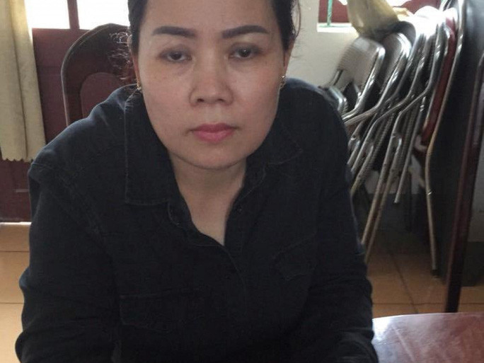 Nguyễn Thị Thu Hương tại cơ quan điều tra - Ảnh: Công an thị xã Hồng Lĩnh Nguyễn Thị Thu Hương tại cơ quan điều tra - Ảnh: Công an thị xã Hồng Lĩnh