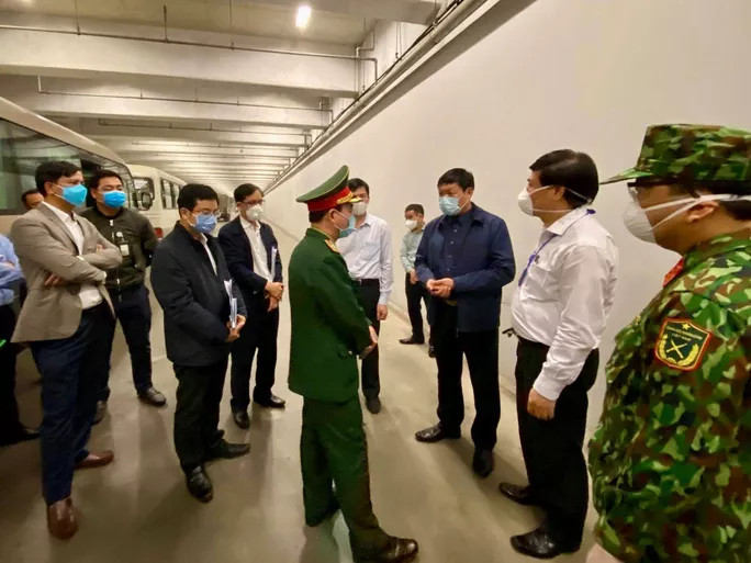 Đoàn công tác của Ban chỉ đạo Quốc gia phòng chống dịch bệnh Covid-19 kiểm tra công tác phòng chống dịch Covid-19 tại Cảng hàng không quốc tế Nội Bài