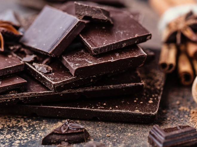 Các chuyên gia thấy rằng ăn sô cô la nhiều hơn 1 lần/tuần giúp giảm 8% nguy cơ mắc bệnh động mạch vành ẢNH: SHUTTERSTOCK