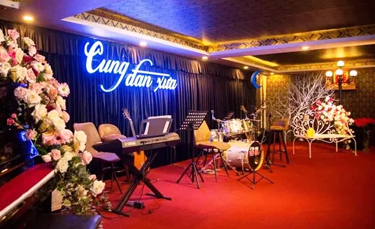 Sân khấu phòng trà Cung Đàn Xưa ở Đà Lạt bị tố 