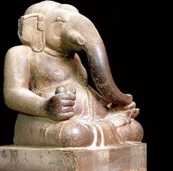 Tượng Ganesha.