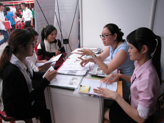  Người dự tuyển viên chức được kiểm tra điều kiện, tiêu chuẩn nêu tại Phiếu đăng ký dự tuyển theo yêu cầu của vị trí việc làm