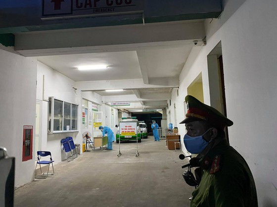 Công an túc trực tại Bệnh viện Hoàn Mỹ Đà Nẵng Công an túc trực tại Bệnh viện Hoàn Mỹ Đà Nẵng