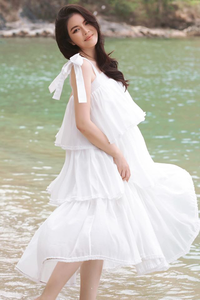 Vóc dáng thon gọn và phong cách thời trang thanh lịch của mỹ nhân phim 