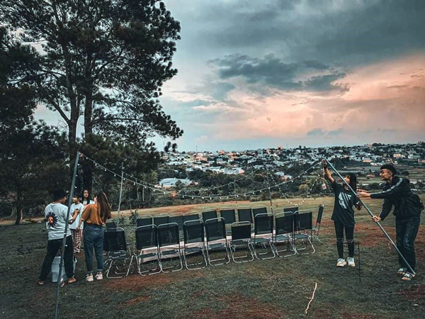 Đến với 5 P.M các bạn trẻ được trang bị thêm nhiều kỹ năng cần thiết (ảnh nhân vật cung cấp).