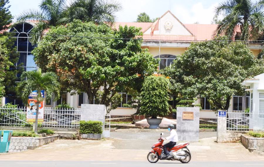 Trụ sở HĐND-UBND huyện Chư Pah. Ảnh: Thanh Nhật Trụ sở HĐND - UBND huyện Chư Pah