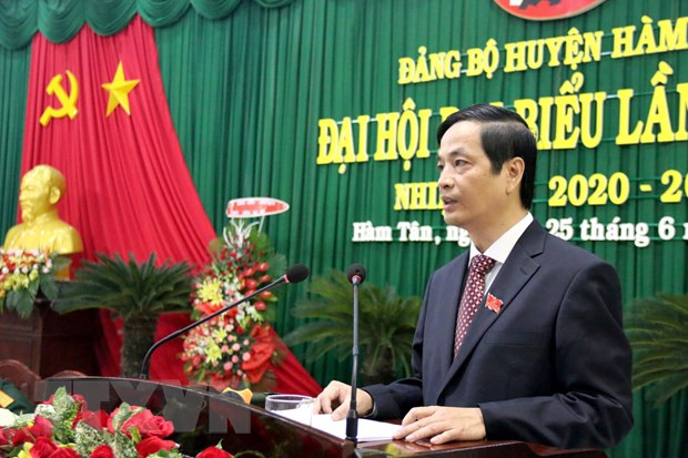 Đồng chí Võ Thanh Bình, Tỉnh ủy viên, Bí thư Huyện ủy khóa X tái đắc cử Bí thư Huyện ủy Hàm Tân khóa XI, nhiệm kỳ 2020- 2025 phát biểu. (Ảnh: Nguyễn Thanh/TTXVN) Đồng chí Võ Thanh Bình, Tỉnh ủy viên, Bí thư Huyện ủy khóa X tái đắc cử Bí thư Huyện ủy Hàm Tân khóa XI, nhiệm kỳ 2020- 2025 phát biểu. (Ảnh: Nguyễn Thanh/TTXVN)