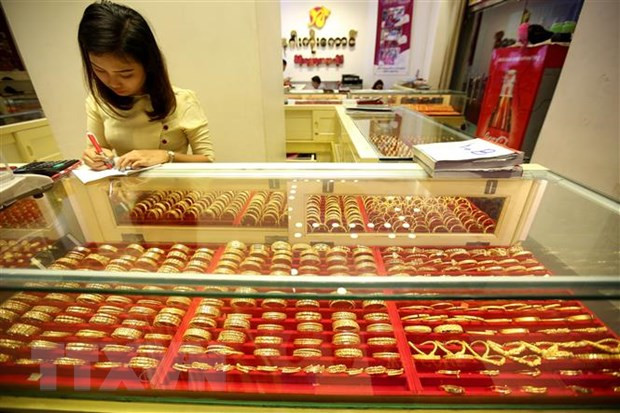 Một cửa hàng kim hoàn tại Yangon, Myanmar. (Nguồn: THX/TTXVN) Một cửa hàng kim hoàn tại Yangon, Myanmar. (Nguồn: THX/TTXVN)