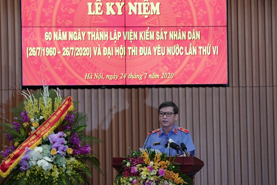 Viện trưởng VKSNDTC Lê Minh Trí phát biểu tại buổi lễ. Ảnh: ĐỖ TRUNG