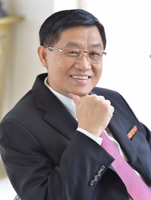 Ông Johnathan Hạnh Nguyễn